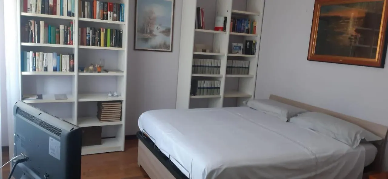Cottage Lake Lisanza Sesto Calende Ferienhaus
